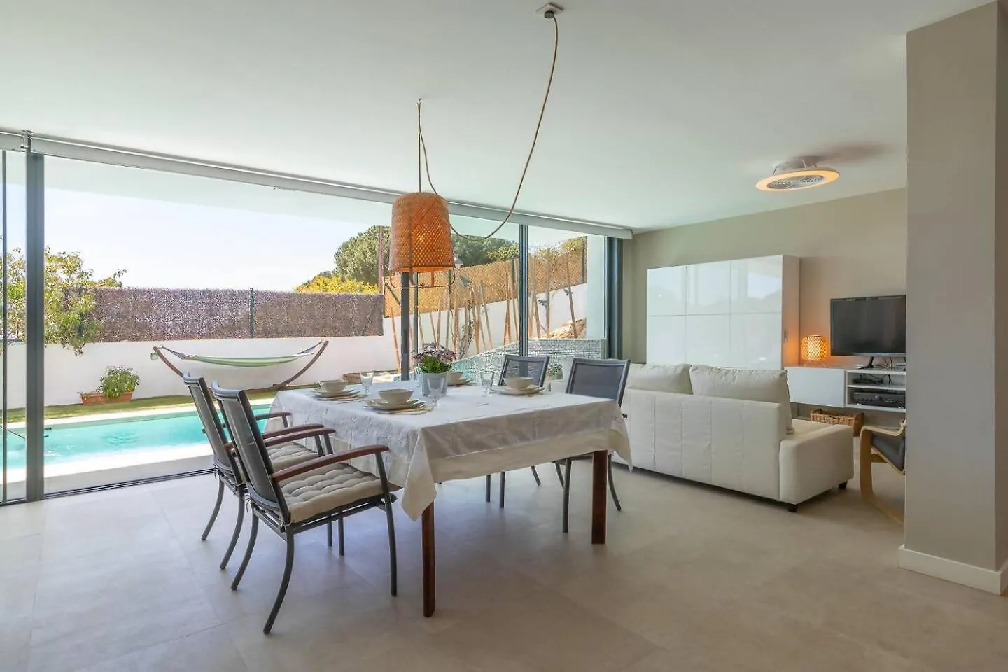 Stunning Private Loft Marbella Apartamento Quarto em Acomodações Particulares
