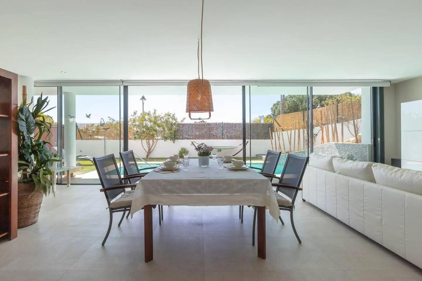 Stunning Private Loft Marbella Apartamento Quarto em Acomodações Particulares